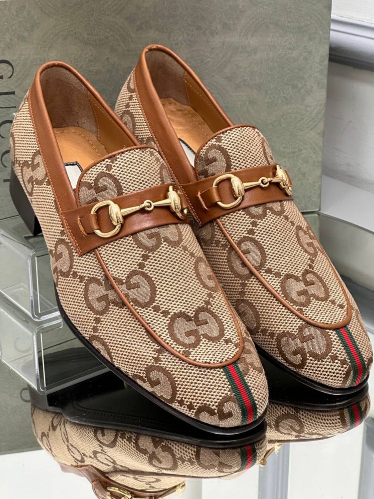 Pantofi barbatesti Gucci