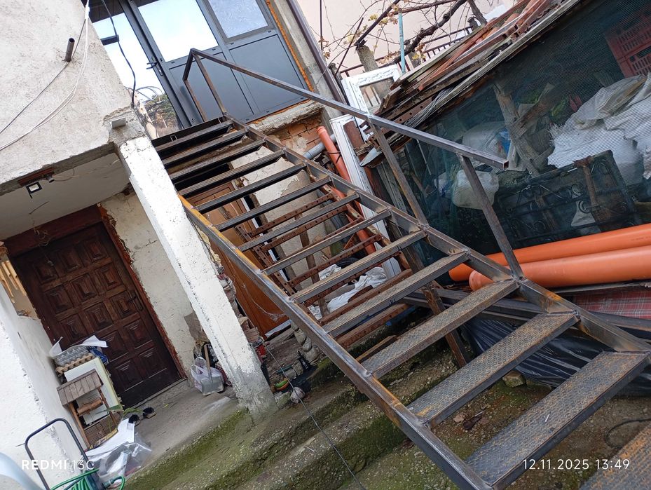 Метални конструкции и мобилни заваръчни услуги