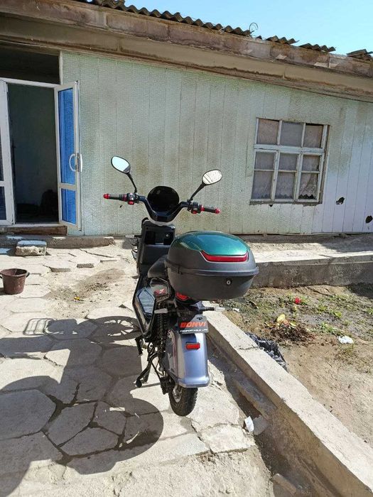 Продаётся скутер Bonvi