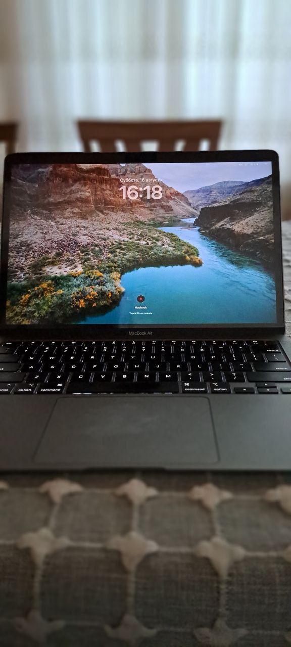 Macbook air m1 256gb
