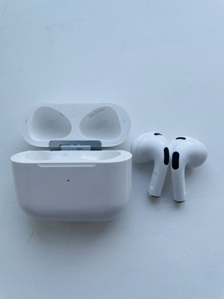 Airpods 3 продаю в рабочем состоянии