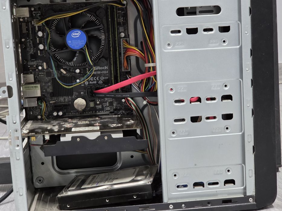 Core i3-4gen/16GB/GTX650