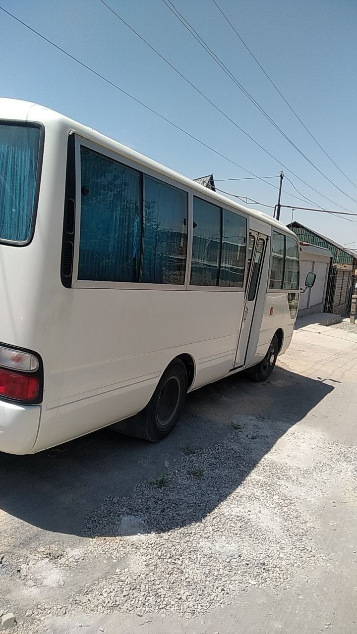 Авто и автобусы для туров по узбекистану с водителем