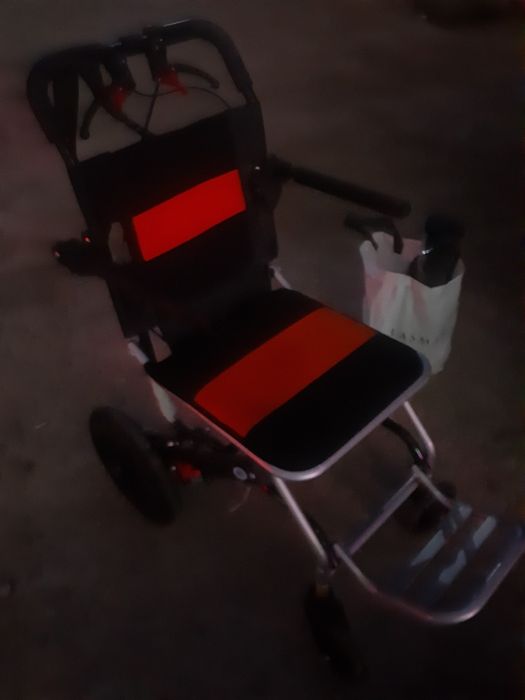 Инвалидная коляска