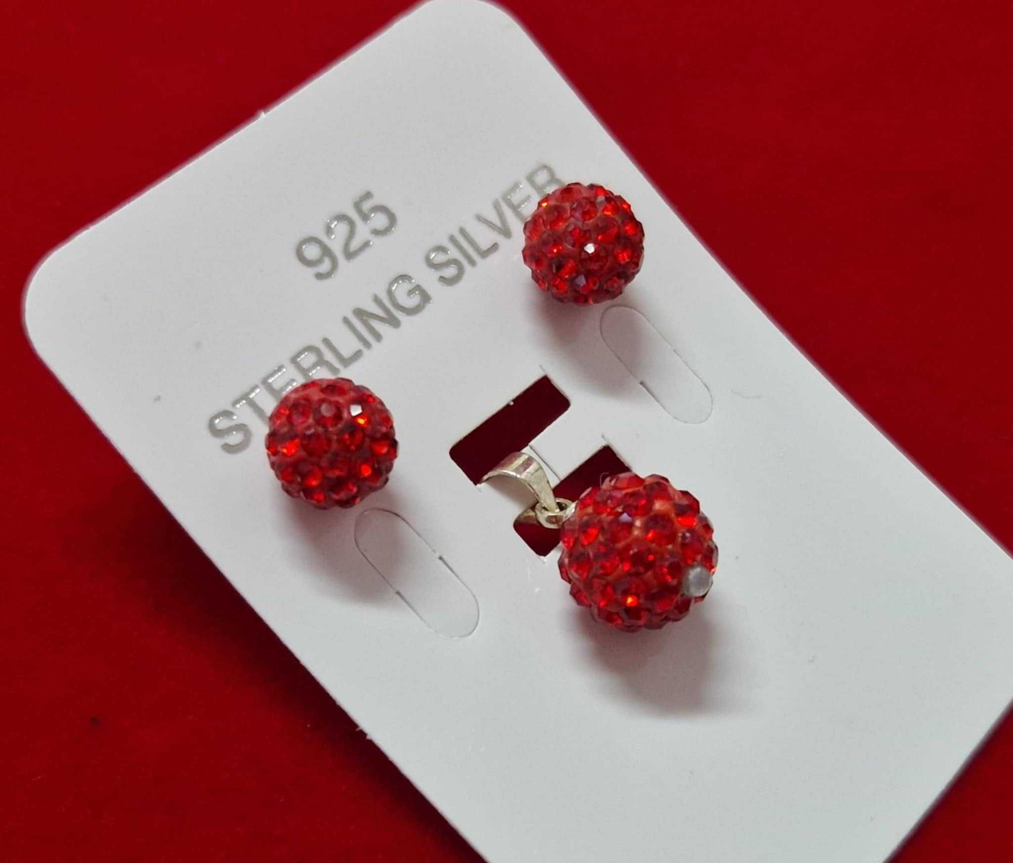 AG197, set argint 925,nou/marcat, zirconii rosii, reducere 20%