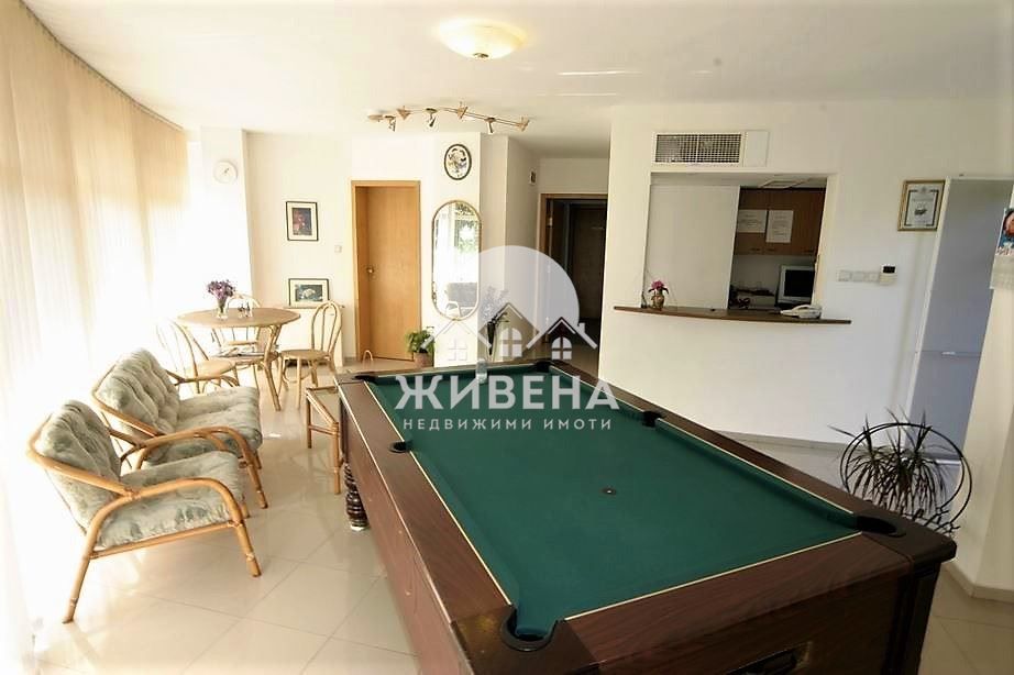Продава се Хотел в к.к. Св.Св. Константин и Елена - 725 кв.м за 1366 €/кв.м - Снимка #6