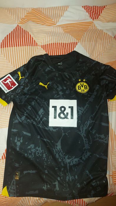 Borussia Dortmund 2023-2024 kit de deplasare