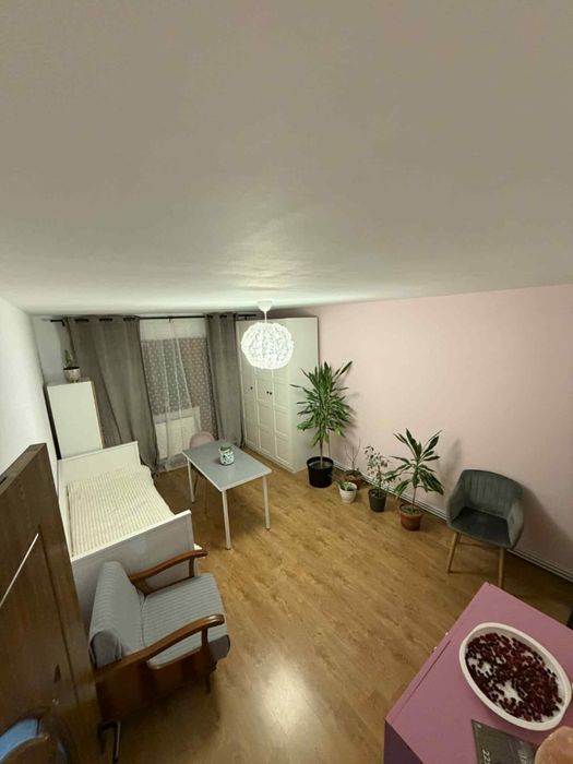 Proprietar vând apartament 3 camere