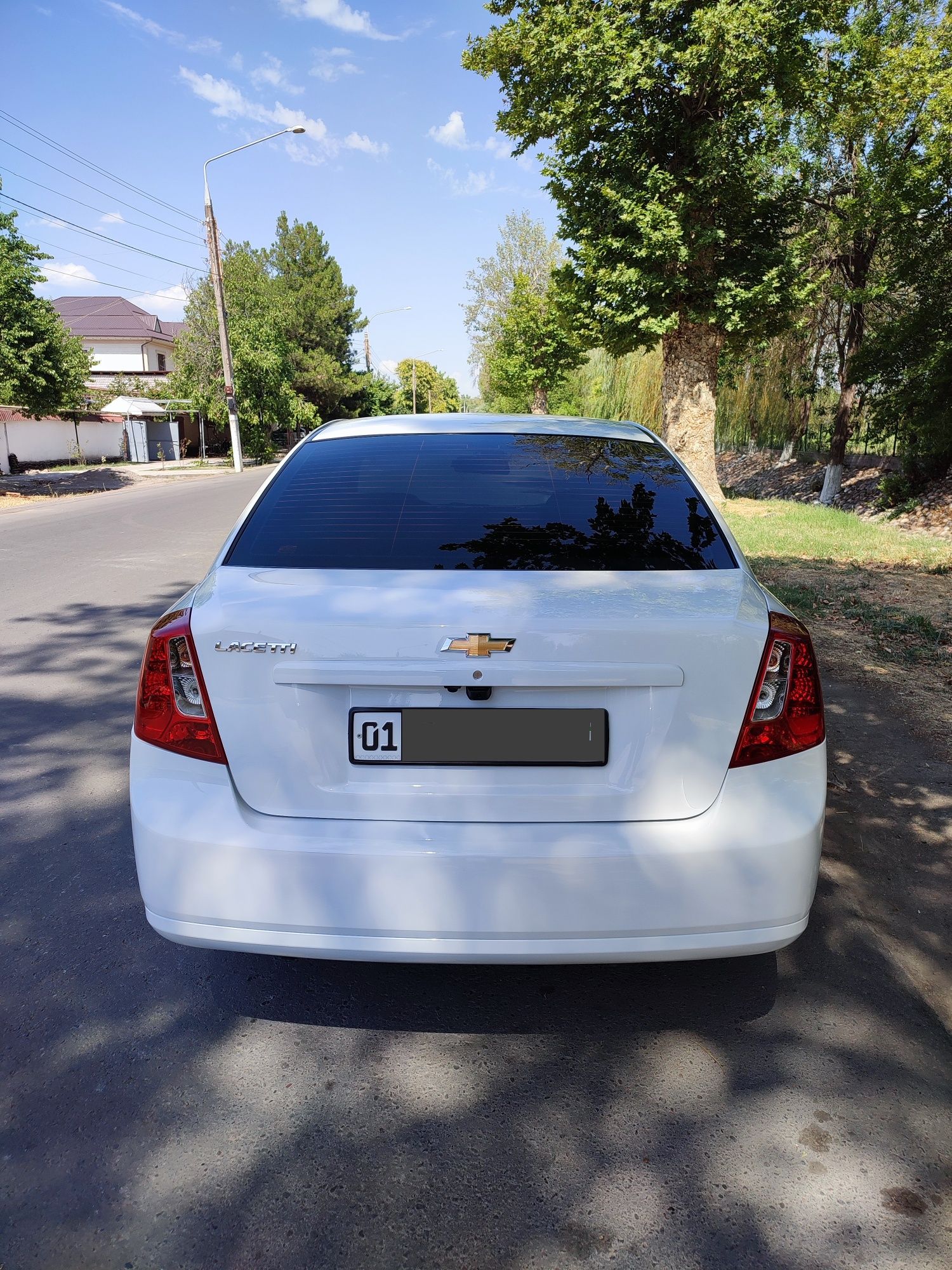 Chevrolet gentra benzin.gaz 60000 km kraskatoz
