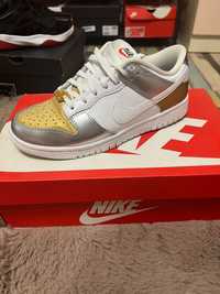 adidasi nike dunk low