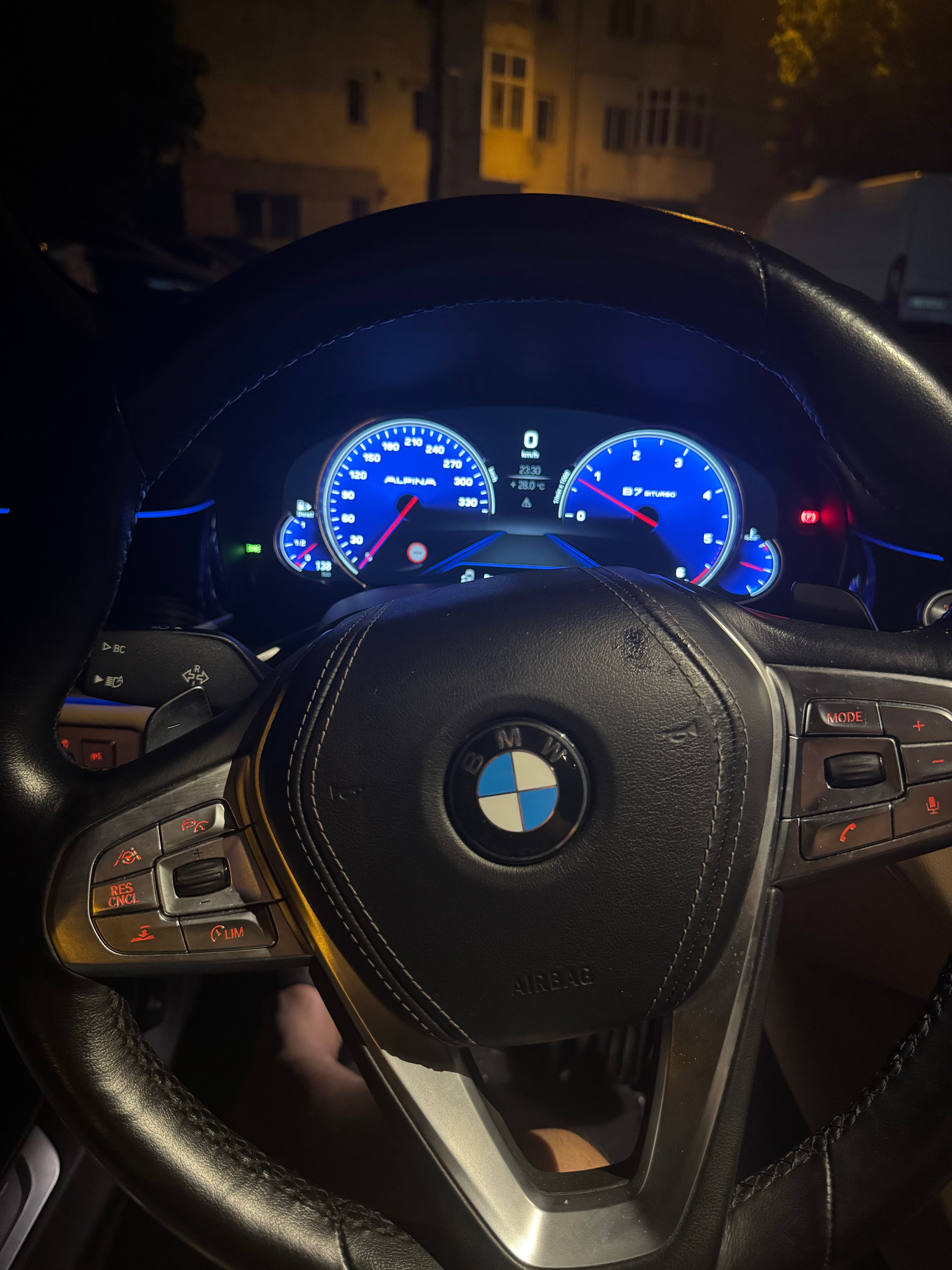 BMW 730D pachet carbon core