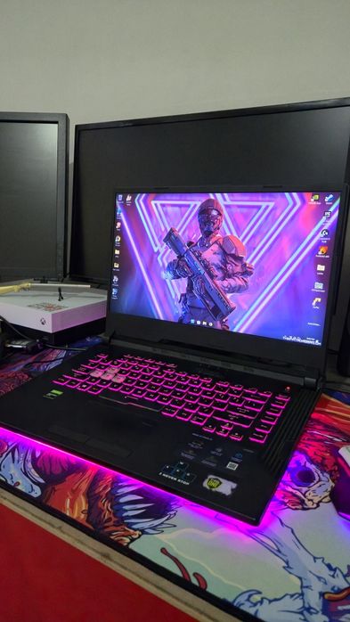 Laptop Asus Rog Strix G15