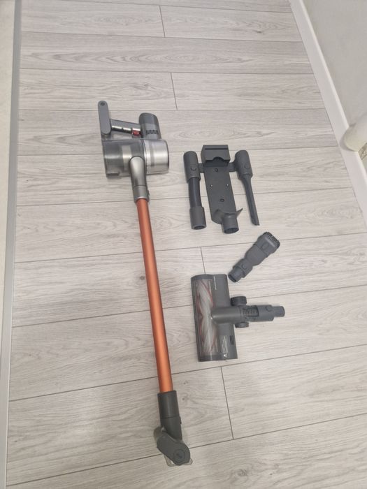 Продам пылесос Dreame T20