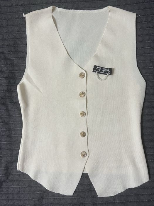 Новая жилетка размер 42-44-46