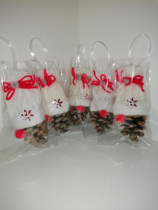 Коледни декорации