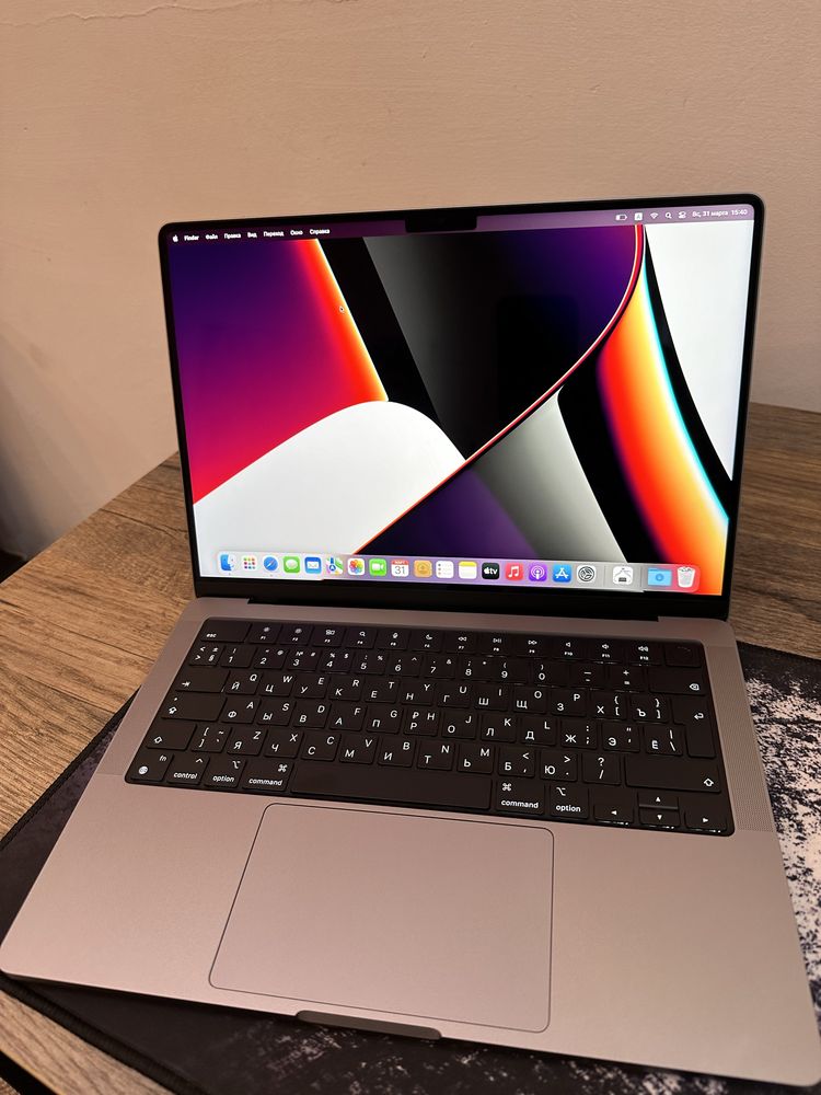 Macbook Pro 14 M1 pro 16/512 EAC