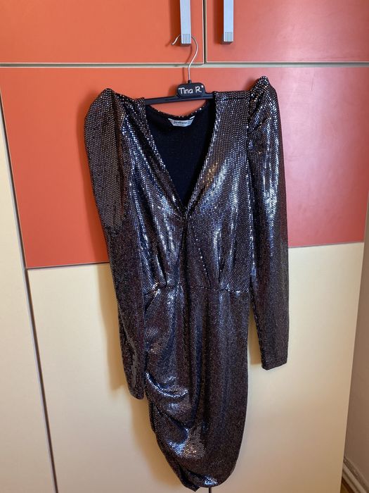 Vand rochie de seara