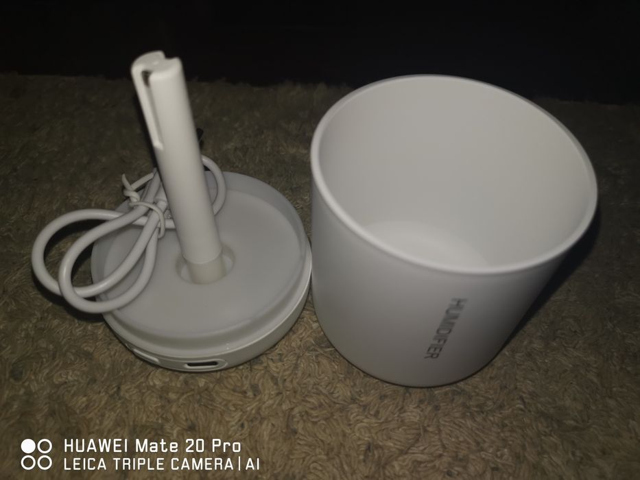 Umidificator, dozator de arome