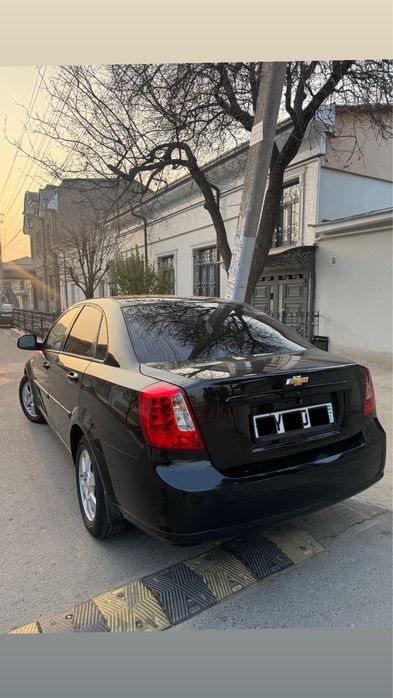 Gentra sotiladi qora 2021 avtomat karobka