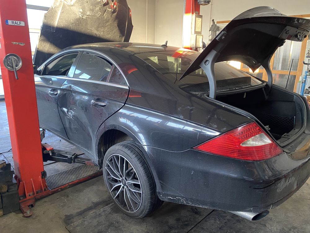 Usa portiera macara incuietoare geam Mercedes CLS C219 W219