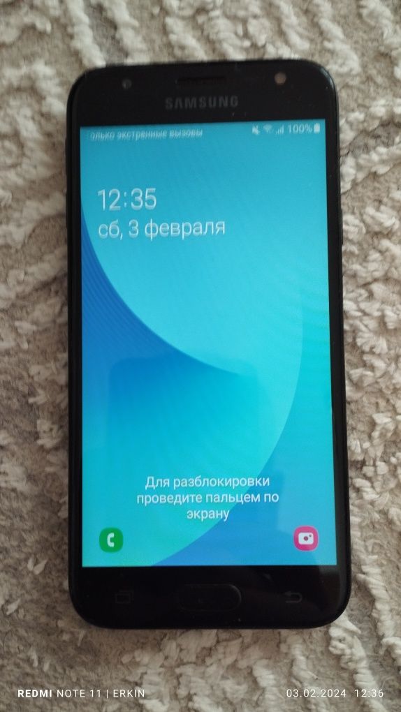 продам телефон samsung J3