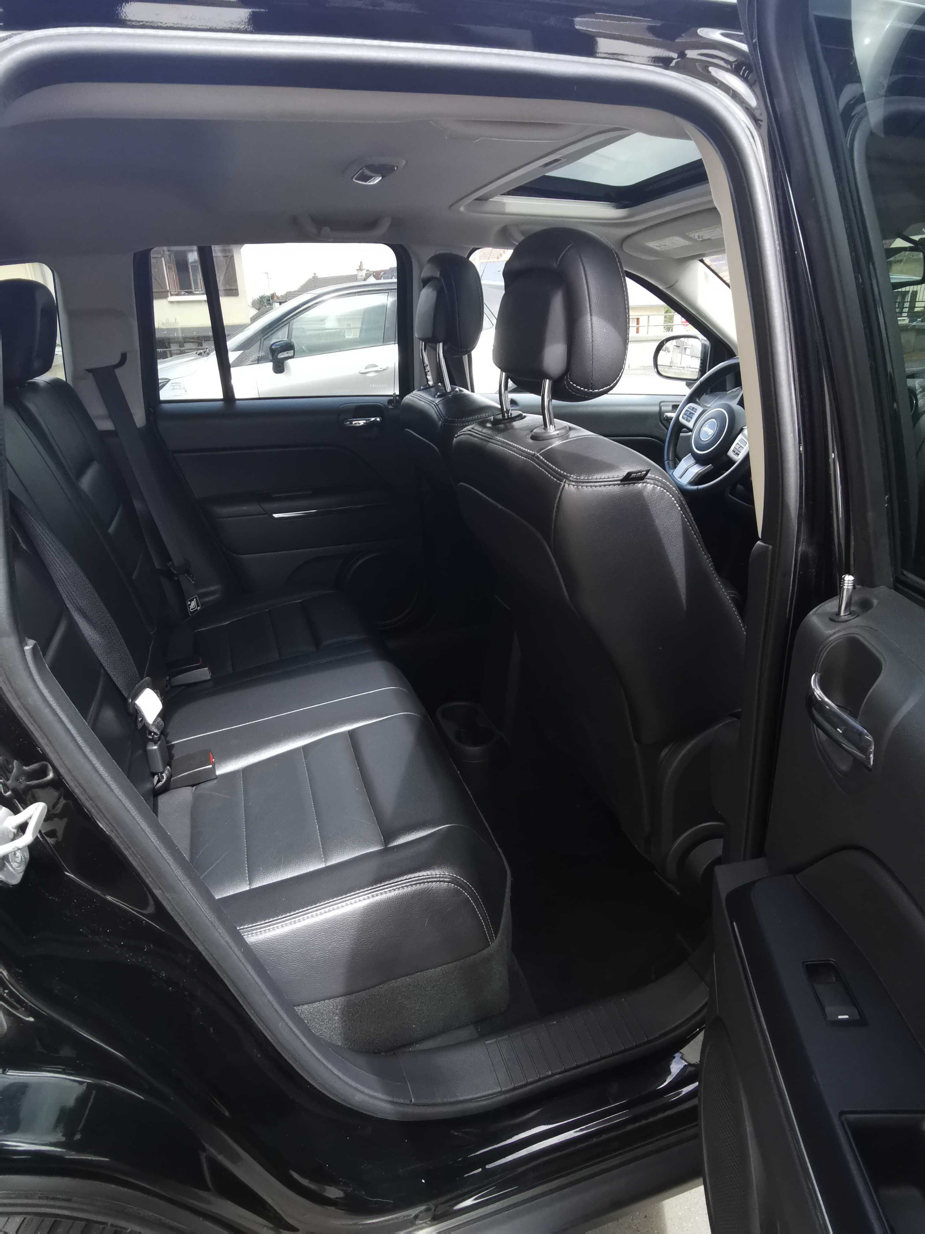 Jeep compass 2.2 crd 163ch plus remorca 750kg