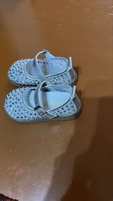 Qizchalar uchun tuflicha