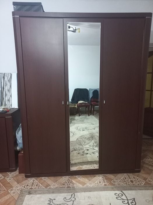 Шкаф, комод б/уу