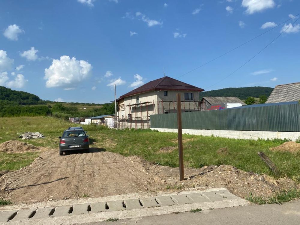 Teren intravilan, 2800 mp, Aghiresu-Fabrici