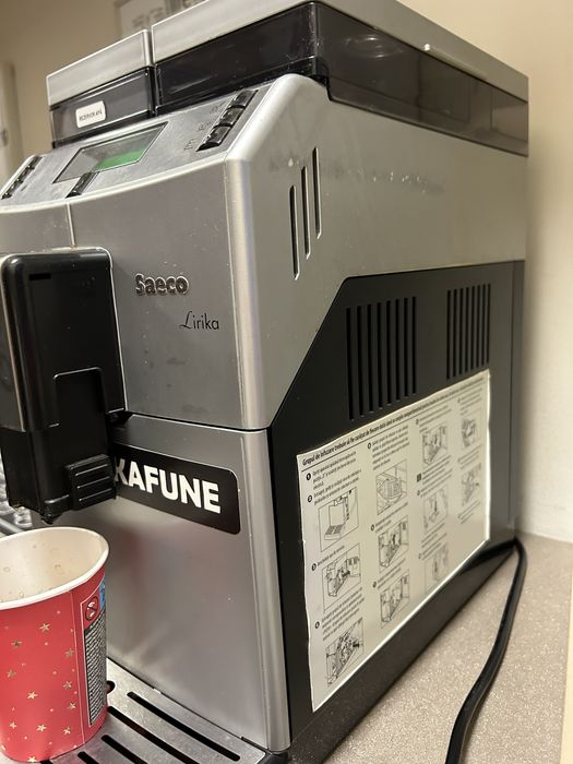 Espressor de cafea boabe Saeco Lirika