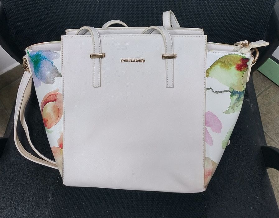 дамска чанта David Jones