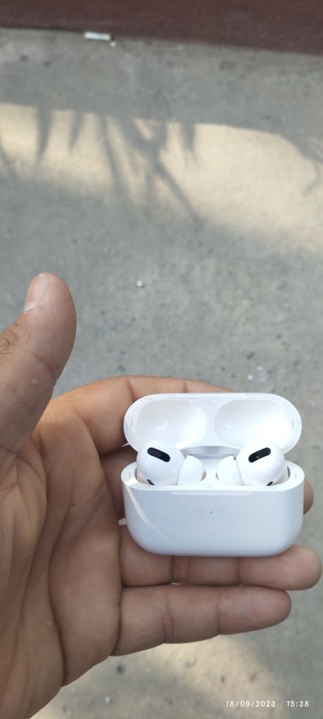 Airpods Pro dubay versiya