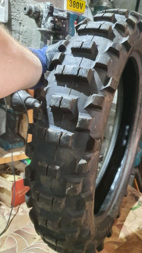 Maxxis Enduro 140 80 18