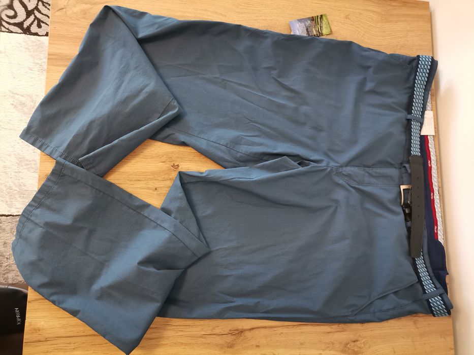 Pantaloni eleganti barbatesti