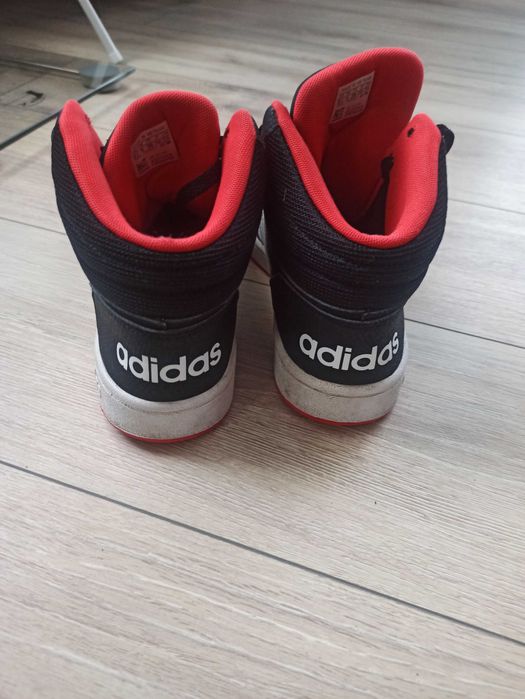 Маратонки Adidas