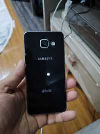 Продается телефон Samsung