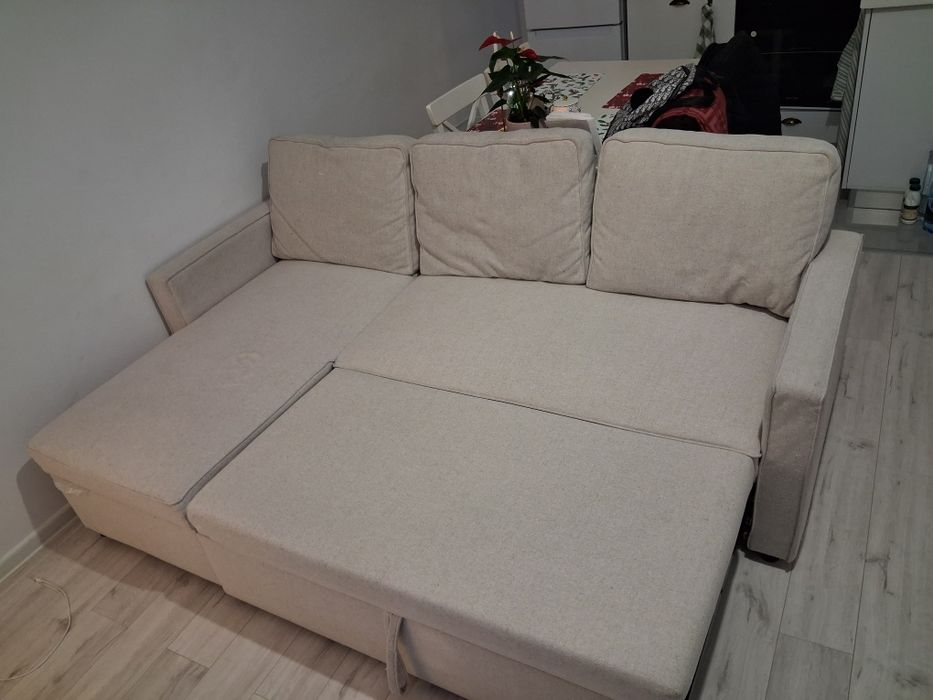 Canapea extensibila cu lada!