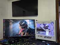 Vand PC gaming in garantie inca 2 ani