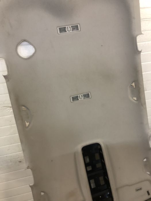 plafon material  volkswagen touran - motorina 2012