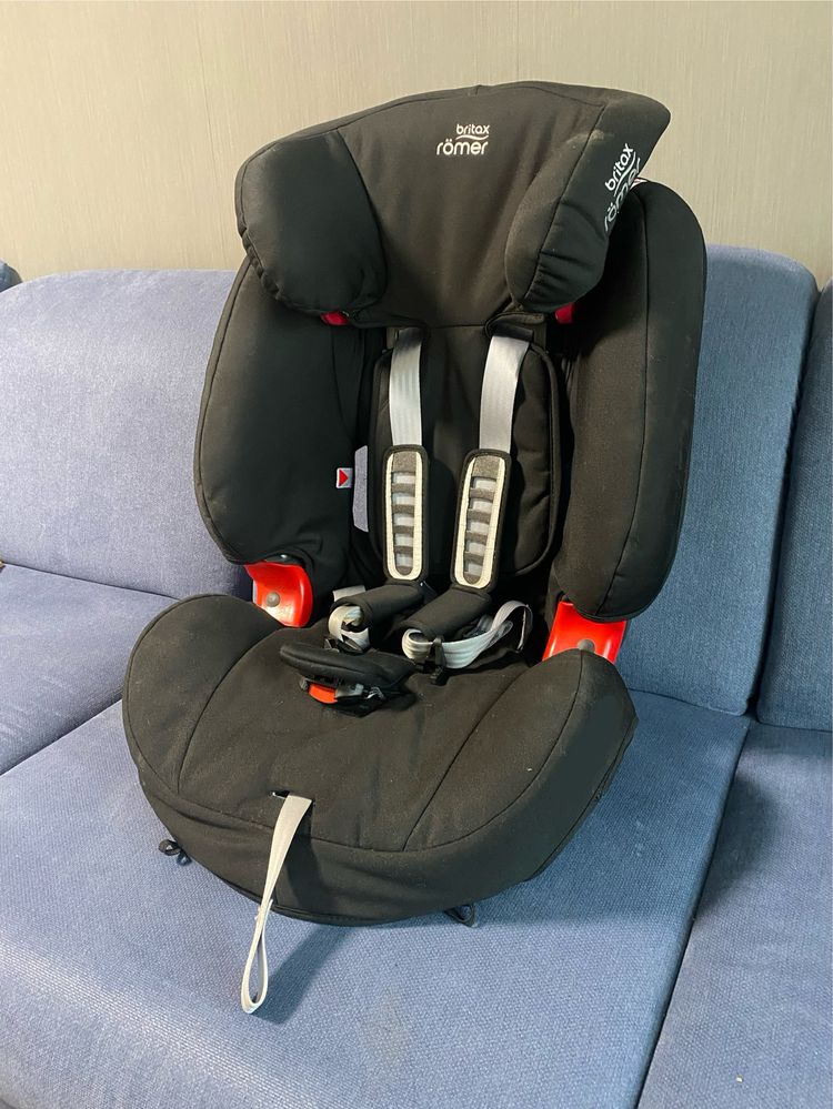 Britax Romer 15-36кг, столче за кола