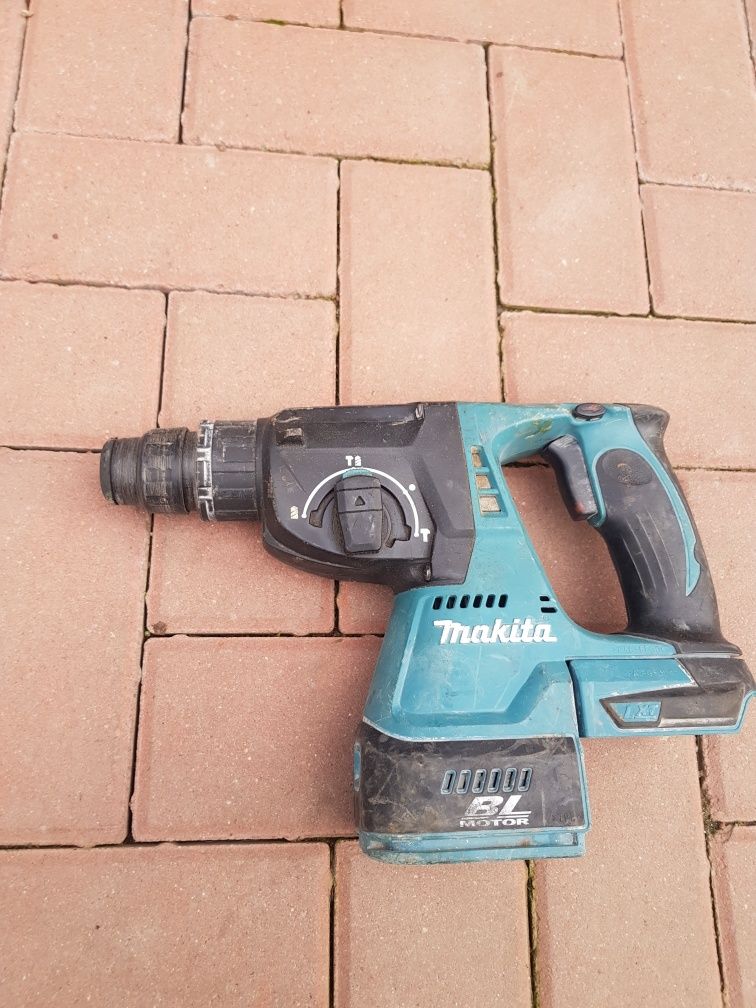 Rotopercutoare makita  18 v