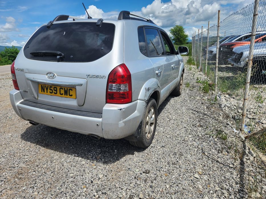 За Части Hyundai Tucson 2.0 crdi 140hp 2009г