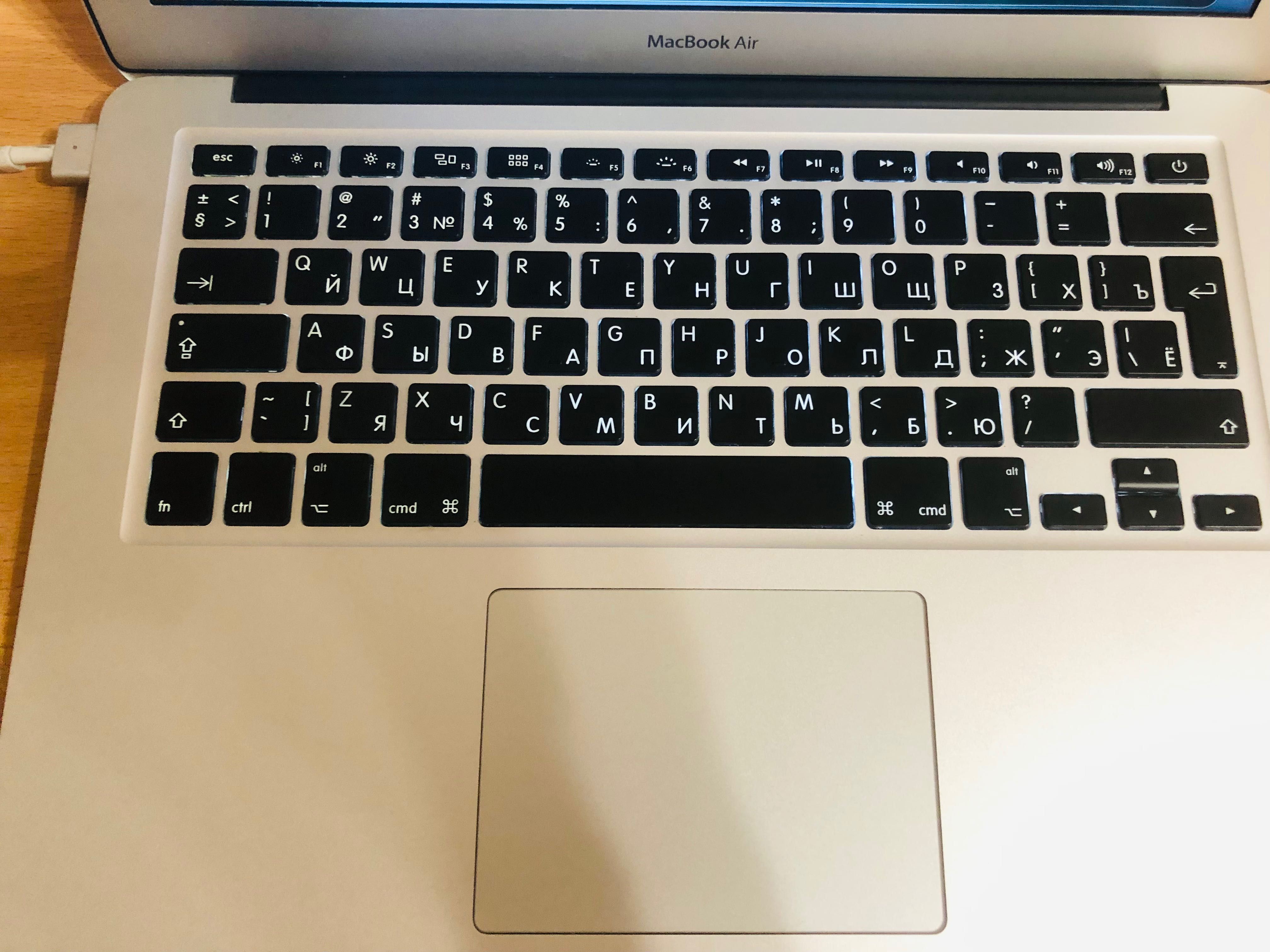 MacBook air 13-inch 2017