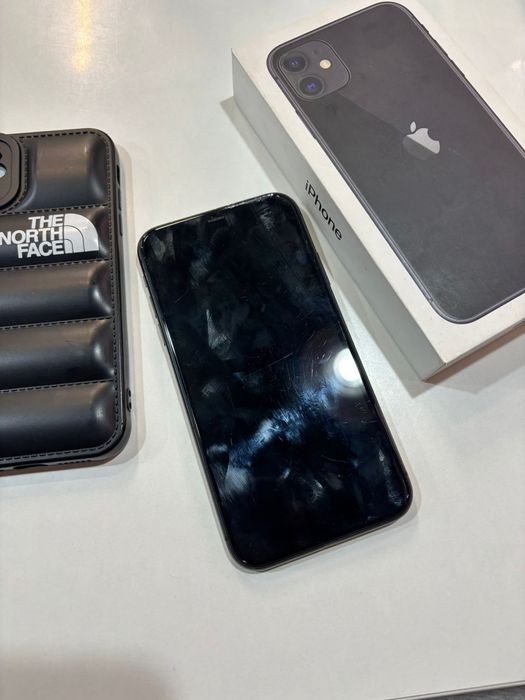Продам Iphone 11
