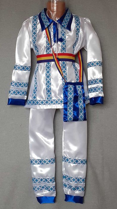 Costum popular pentru copii marimea 4 (5-6-7 ani)