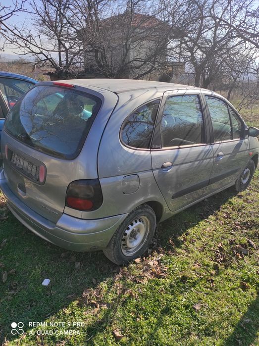 Рено Меган Сценик 2 броя без катализатор