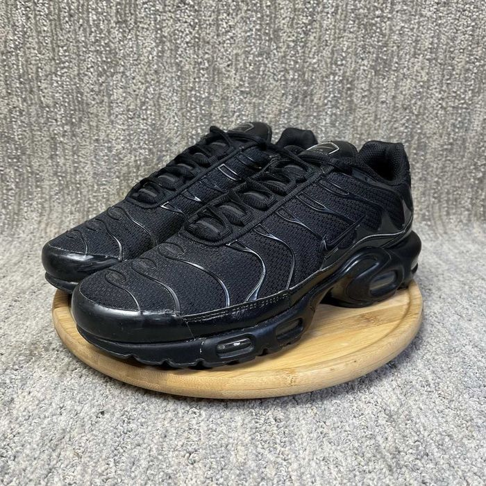 CLASSIC Nike Air Max TN Plus Triple Black (от/до 36-46 номер)