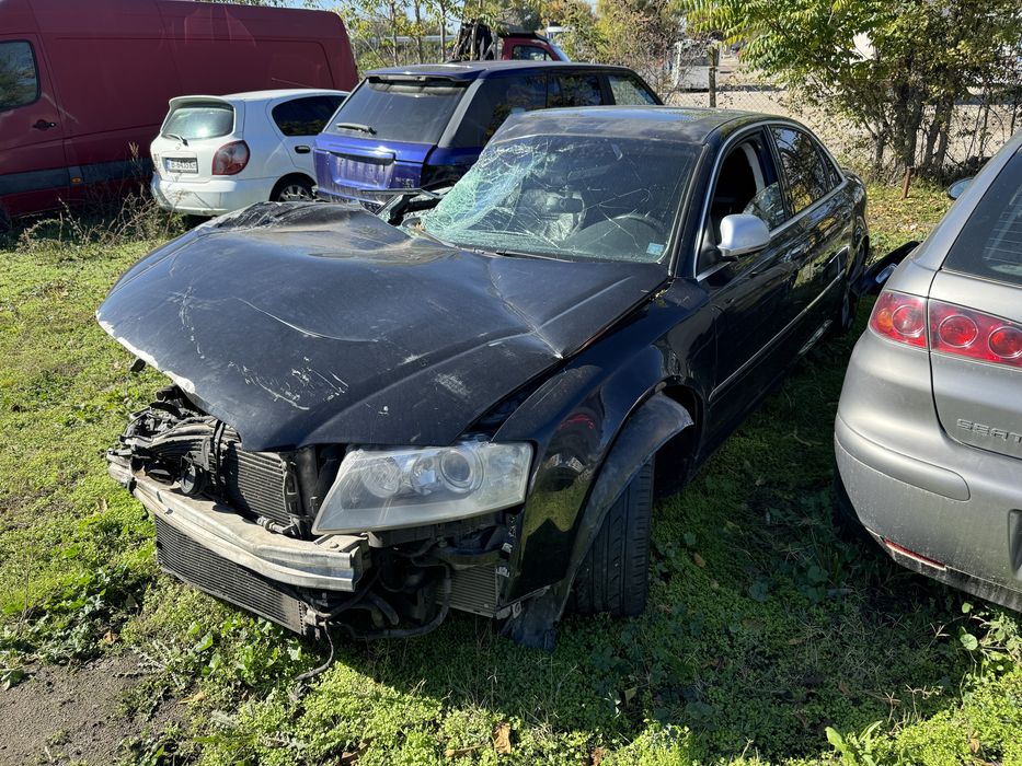 Audi S8 2009г Цяла и за Чати