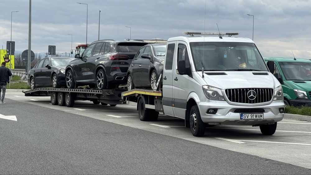 Transport auto pe platformă Italia