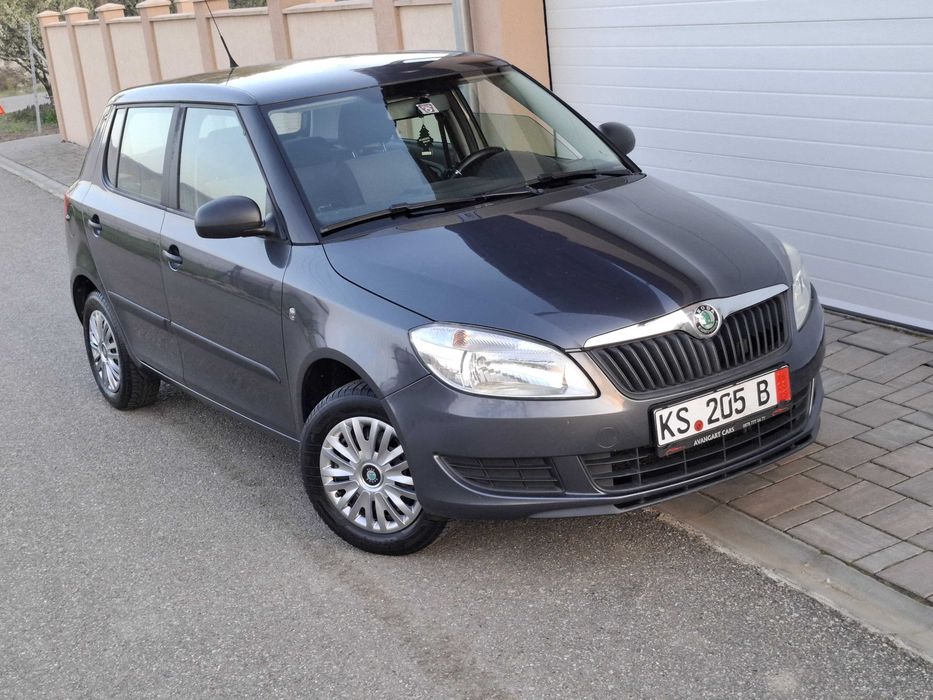 Scoda Fabia. 1.2 benzina euro 5 .2012 ( vw polo, Seat ibizza)